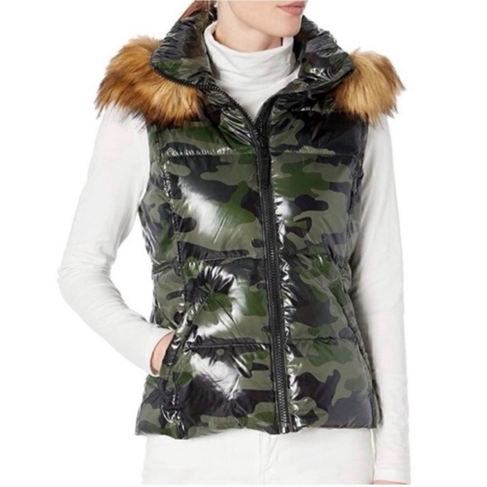 S13 New York Camouflage  Puffer Vest with Faux Fur Trim